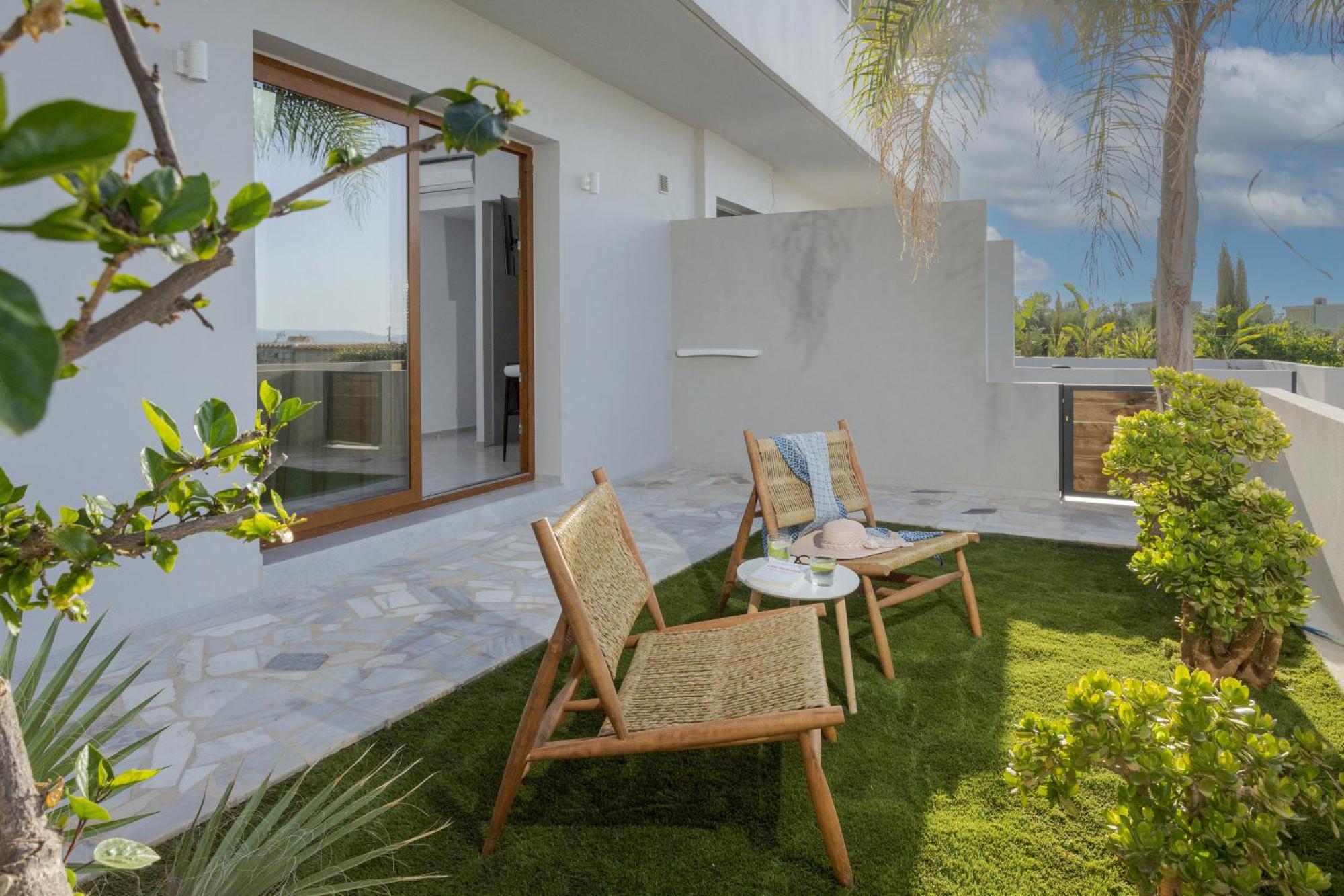 Basilico Suites Adults Only By Estia Gouvai Exteriör bild