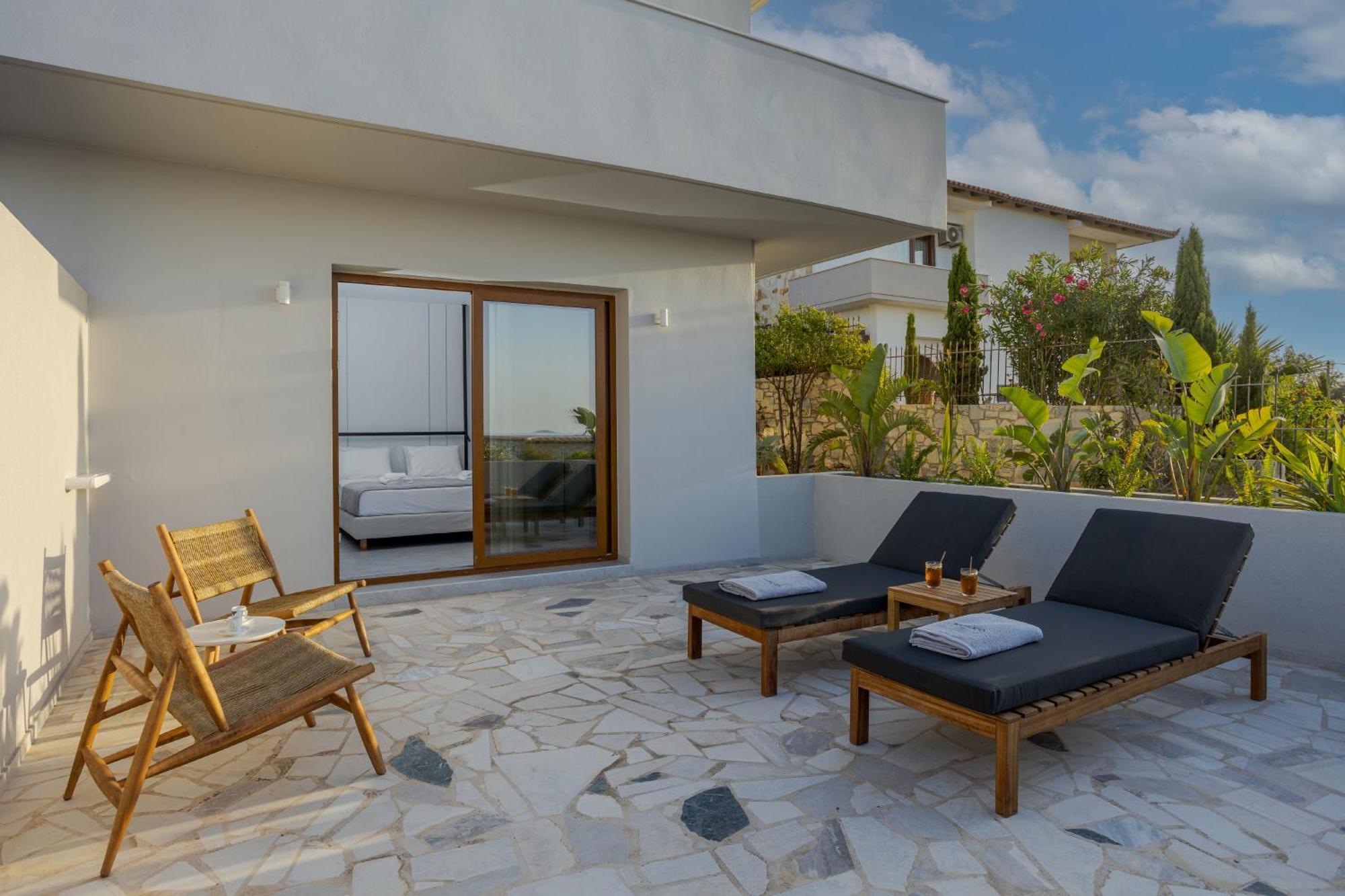 Basilico Suites Adults Only By Estia Gouvai Exteriör bild